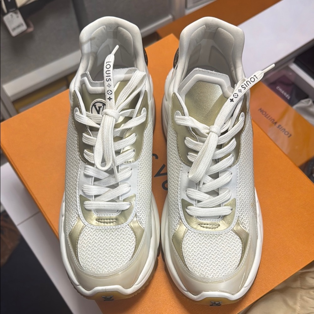 Louis Vuitton White and Gold Run 55 Sneakers